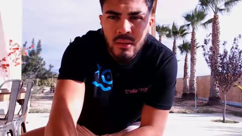 tinoclandestino online show from December 13, 10:19 am