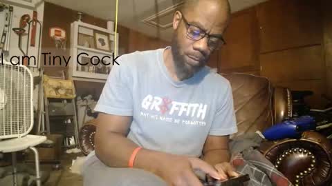 tinycock_1979 online show from November 18, 3:31 am