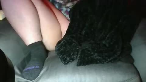 TinyFingerz online show from January 8, 7:14 am