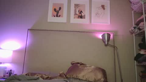 Tipsy Daisy online show from December 27, 2:58 am