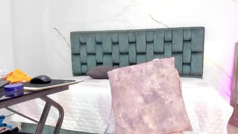 Tivizay online show from December 22, 2:57 pm