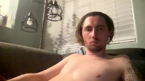 tlayne410 online show from April 12, 8:07 am