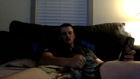 Snapshot of tnich28 chatting on September 20, 6:05 am tnich28 online show from September 20, 6:05 am