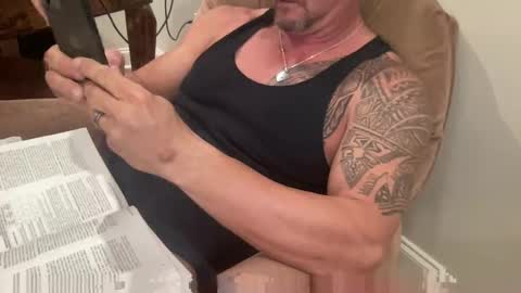 tobias69691227 online show from January 19, 2:04 am
