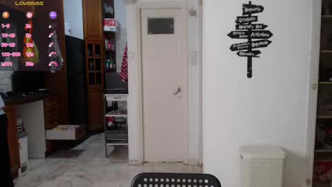 Snapshot of todd_dantes chatting on February 28, 2:53 am Todd online show from February 28, 2:53 am