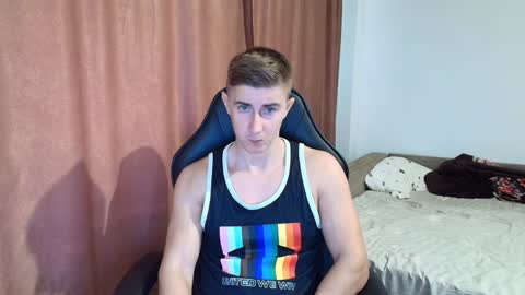 todhorny987 online show from January 15, 10:38 am