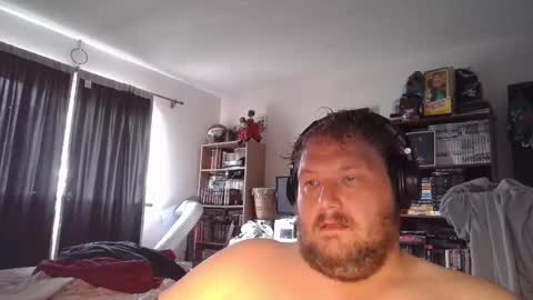 Toede online show from September 26, 7:00 pm