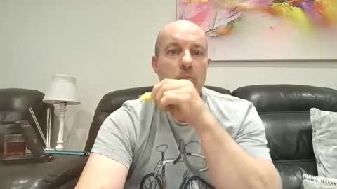 toerag69 online show from October 26, 9:03 pm