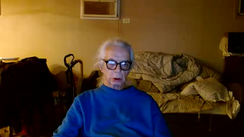 tom112292014 online show from November 30, 3:57 am