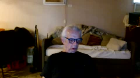 tom112292014 online show from June 11, 6:06 pm