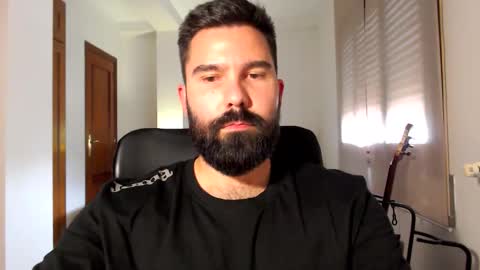 Tom online show from June 4, 2:56 pm