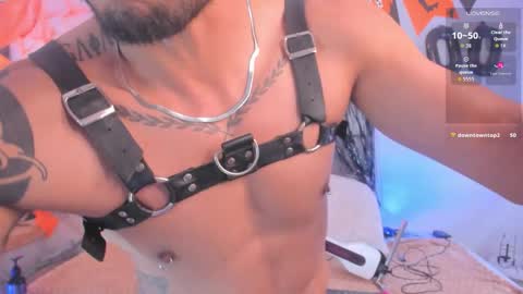 Snapshot of tom_cooper_1 chatting on October 16, 2:28 pm Master of pleasure online show from October 16, 2:28 pm