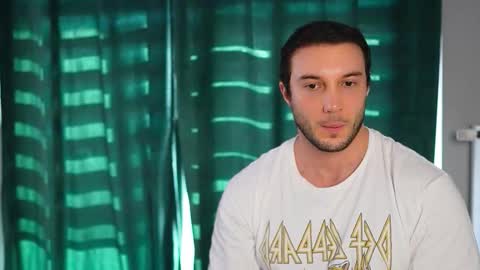 Tom online show from March 12, 7:23 am