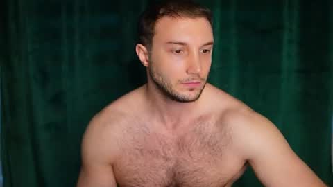 Tom online show from June 15, 5:49 pm