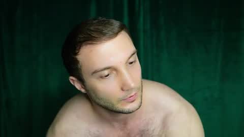 Tom online show from July 9, 6:45 pm