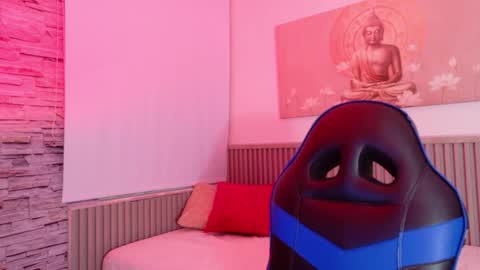 Tom muscle1 online show from November 22, 12:36 pm