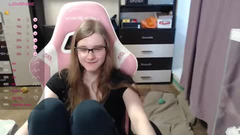 tomato_tease online show from March 19, 2:33 pm