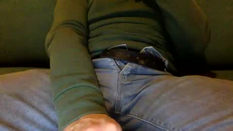 tombi125 online show from December 9, 5:52 pm