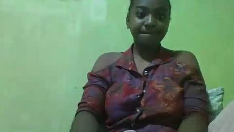 tomboasy online show from September 27, 8:06 pm