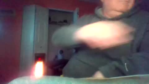 tomcat4848 online show from April 28, 2:27 am