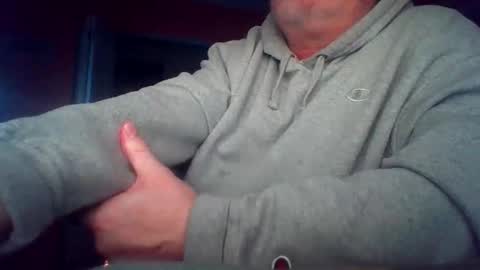 tomcat4848 online show from April 11, 1:43 am