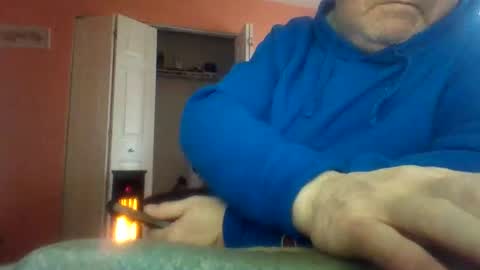 tomcat4848 online show from April 25, 1:41 pm