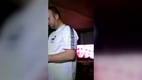 tomhubz online show from June 23, 10:49 pm