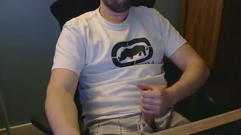 tomin3m online show from April 9, 6:35 pm