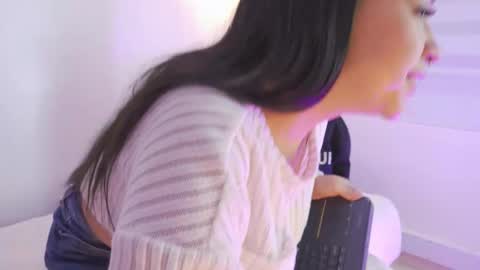 Blue  online show from December 18, 1:50 pm