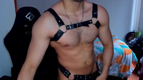 Twitter BreddTommy IG tommy bredd online show from February 2, 6:48 pm