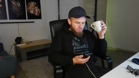  tommy burnzzz  online show from November 20, 1:53 pm