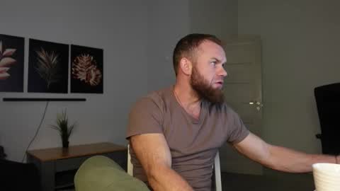  tommy burnzzz  online show from November 29, 7:38 am