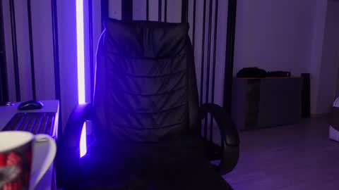  tommy burnzzz  online show from February 11, 6:30 am