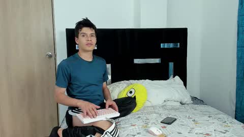   online show from September 11, 2:46 am