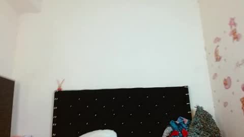 tommy and merida online show from April 5, 2:41 am