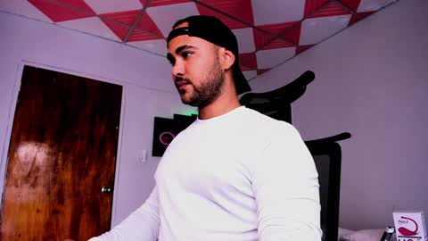 tommy_sccott online show from January 31, 5:09 am