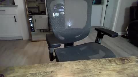 tommyreno6969 online show from February 26, 8:50 am