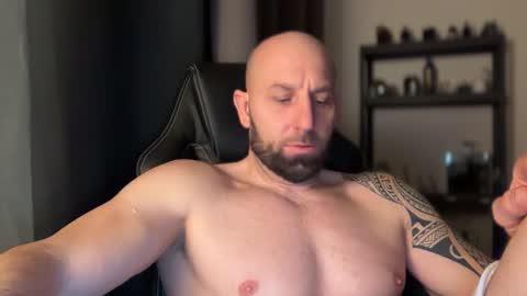 Thomas Fit online show from March 22, 10:03 pm