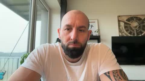 Thomas Fit online show from December 17, 11:50 am