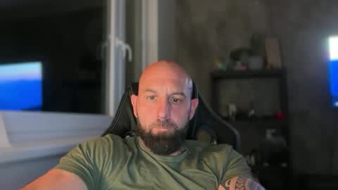 Thomas Fit online show from May 25, 10:27 pm