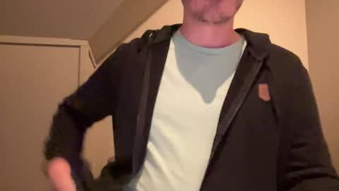 DutchTomTom online show from April 1, 6:38 pm