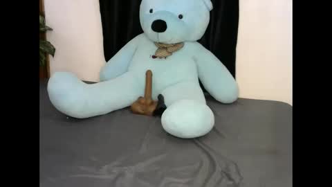 tonya tash7 online show from December 3, 5:15 am