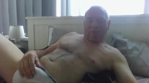 tonygibbson62 online show from April 21, 1:40 pm