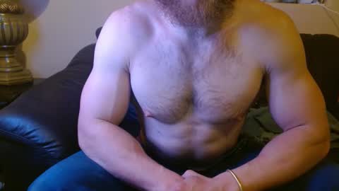 travis online show from February 25, 6:36 am