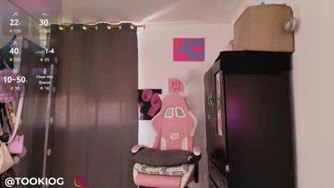 tookiock online show from March 11, 6:44 pm