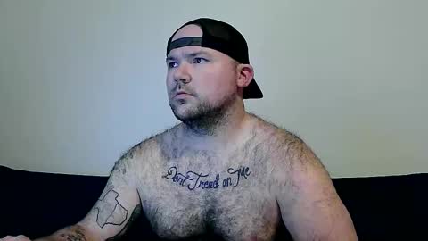 toomuchboost32 online show from March 7, 12:58 am