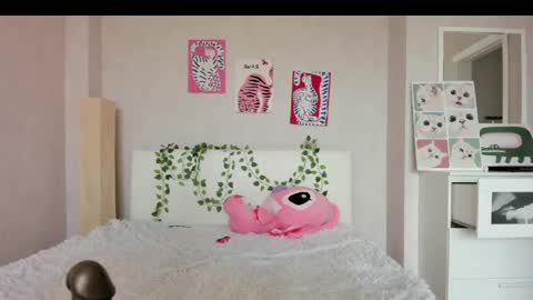 toooli online show from May 8, 5:24 am