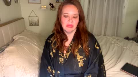 Tori  online show from December 10, 5:07 am