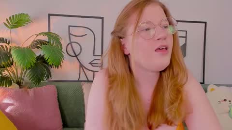 Tori online show from September 19, 8:51 am