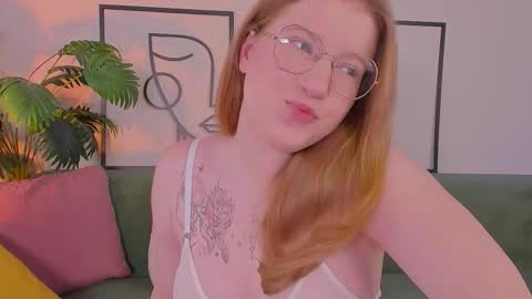 Tori online show from October 9, 4:51 am